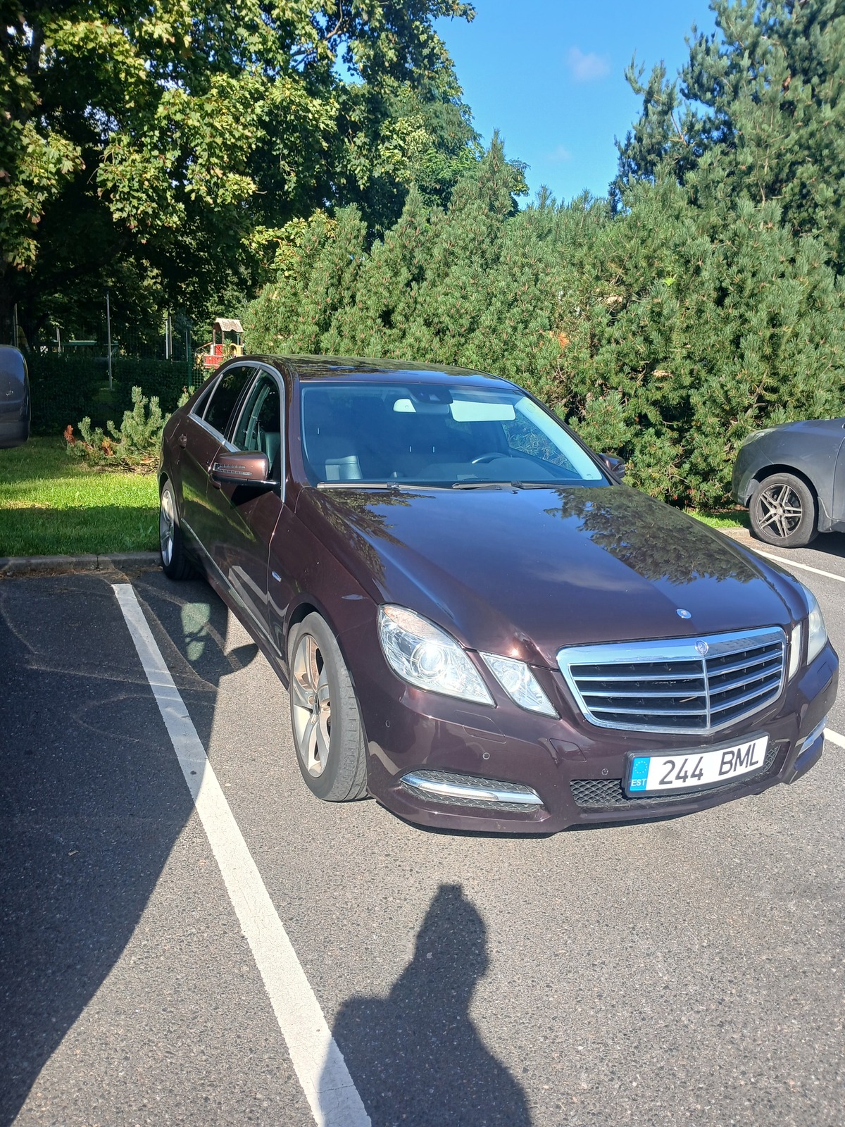 Mercedes-Benz E 220