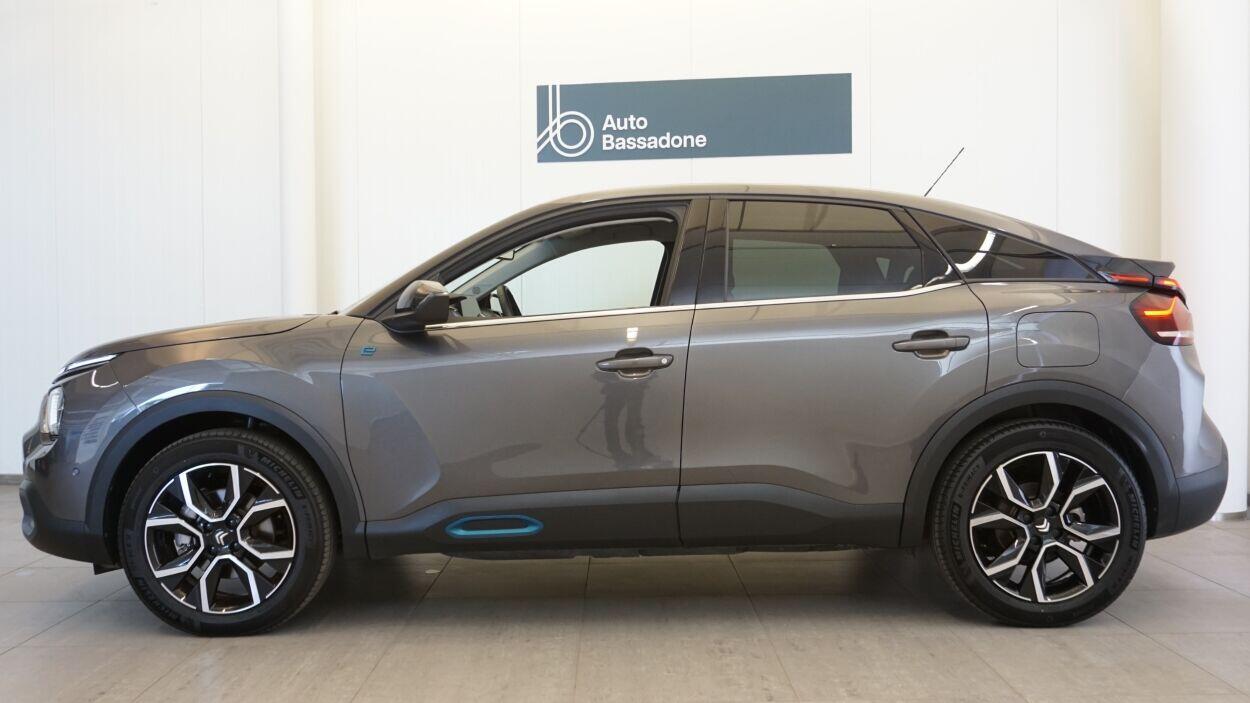 Citroën C4 2023, photo 3/10