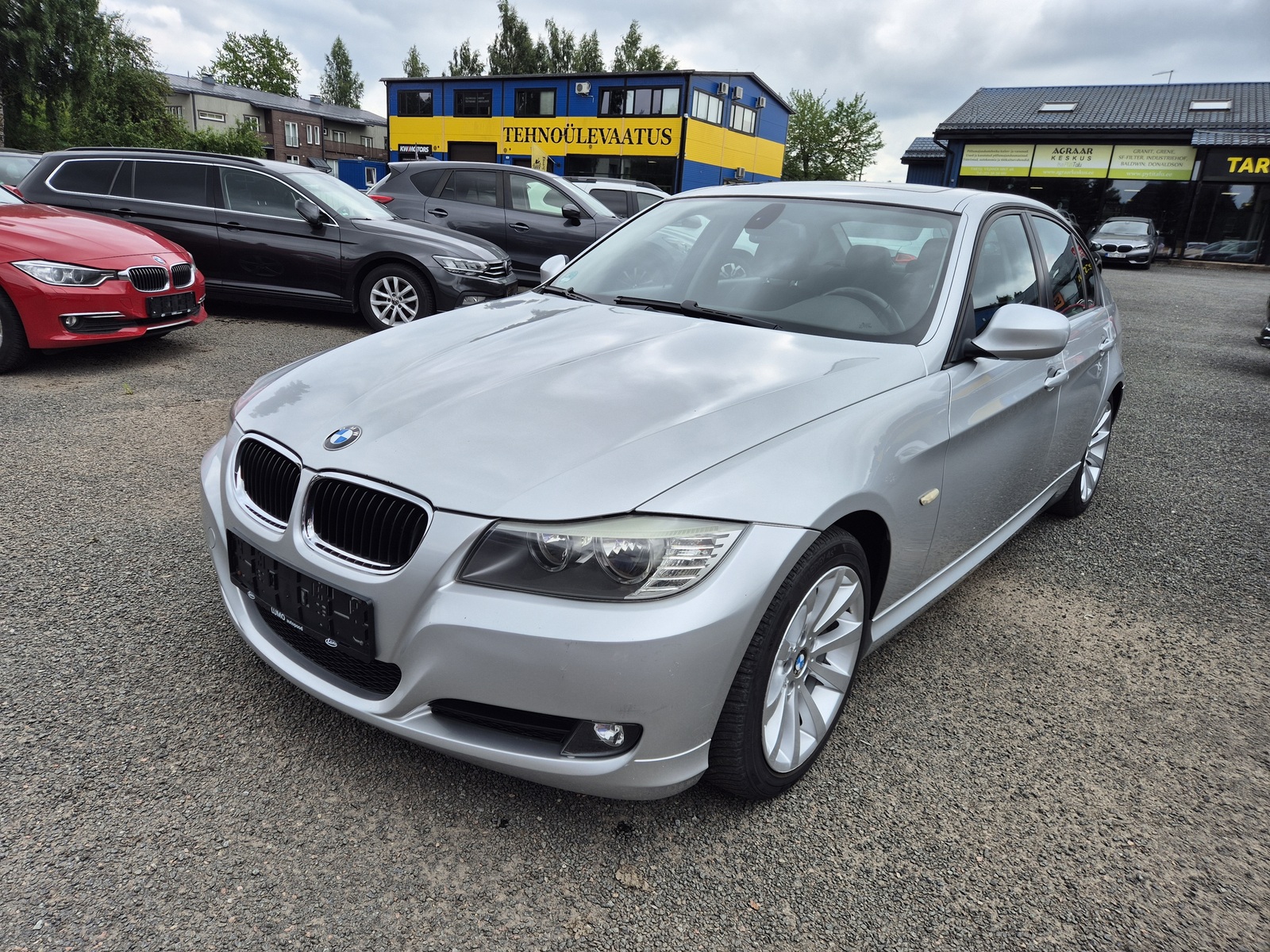 BMW 320 2008, photo 5/7
