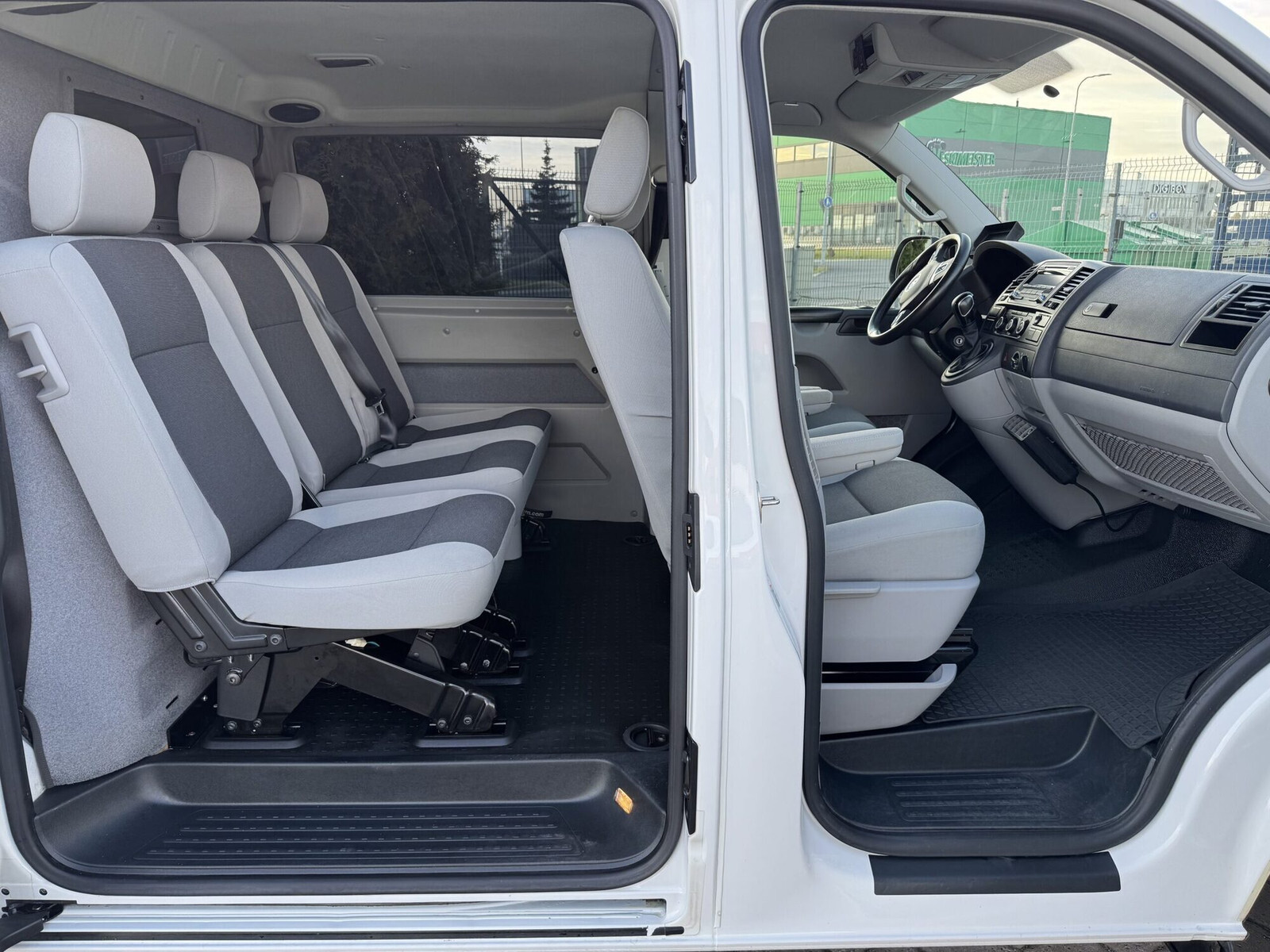 Volkswagen Transporter 2014, kuva 3/18