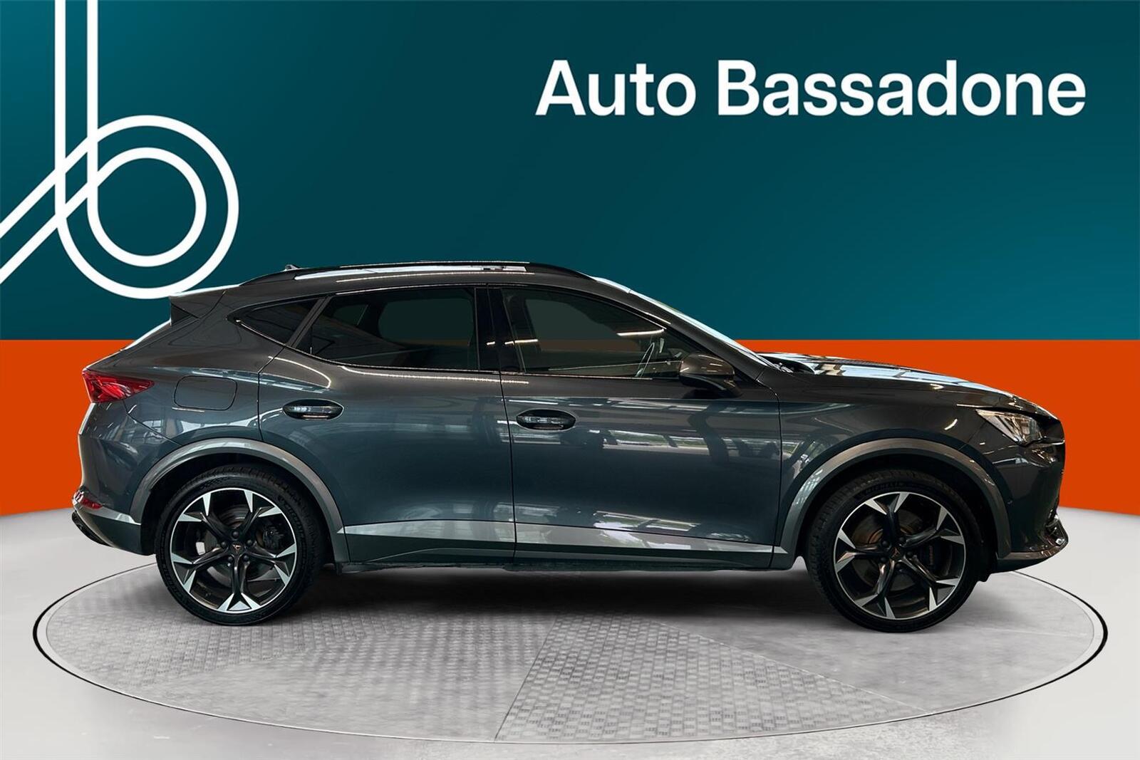 Cupra Formentor 2021, photo 6/10