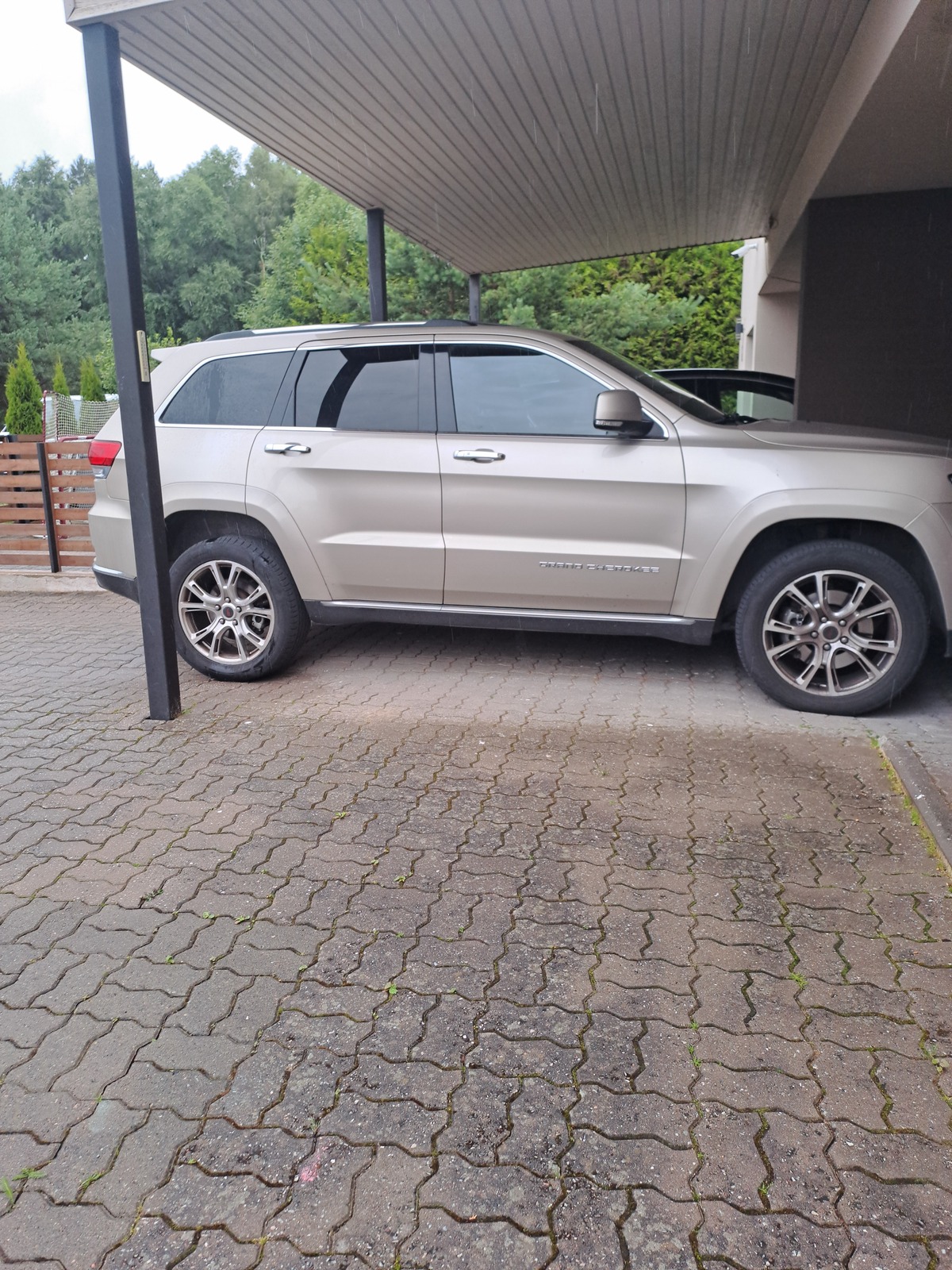 Jeep Grand Cherokee 2016, photo 2/8