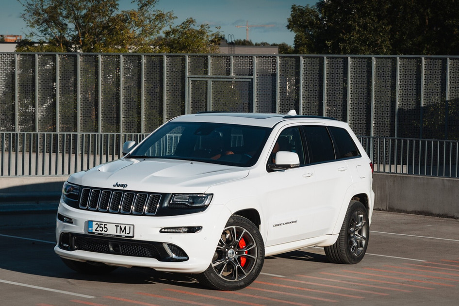 Jeep Grand Cherokee, 2017, 6.4, 344 kW, petrol, automatic, four-wheel drive
