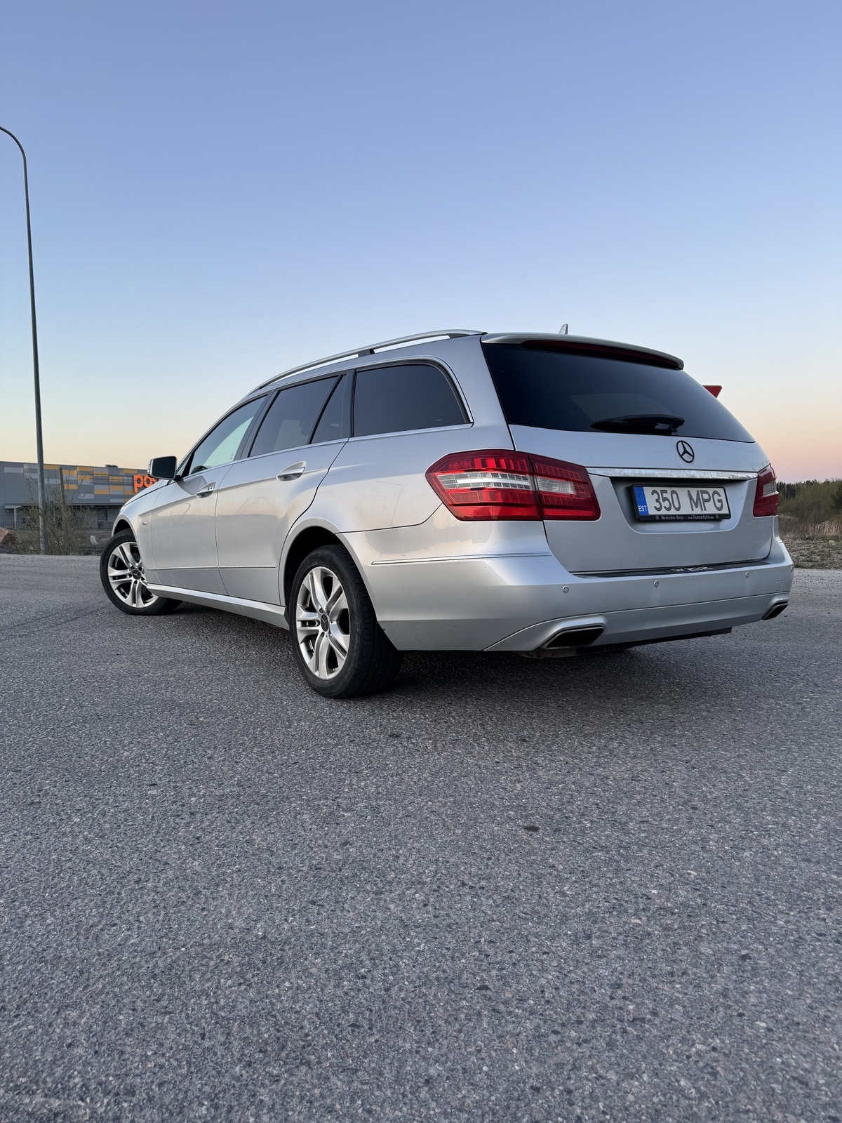 Mercedes-Benz E 250 2012, kuva 4/19