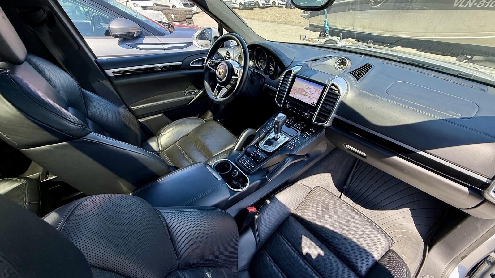 Porsche Cayenne 2017, photo 6/10