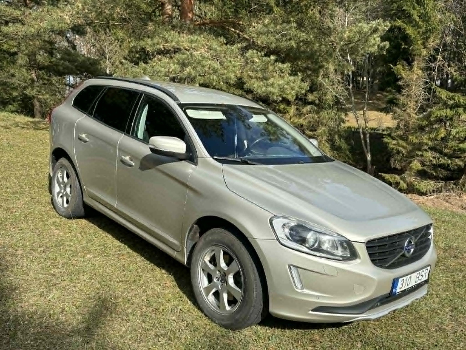 Volvo XC60 2016, photo 2/5