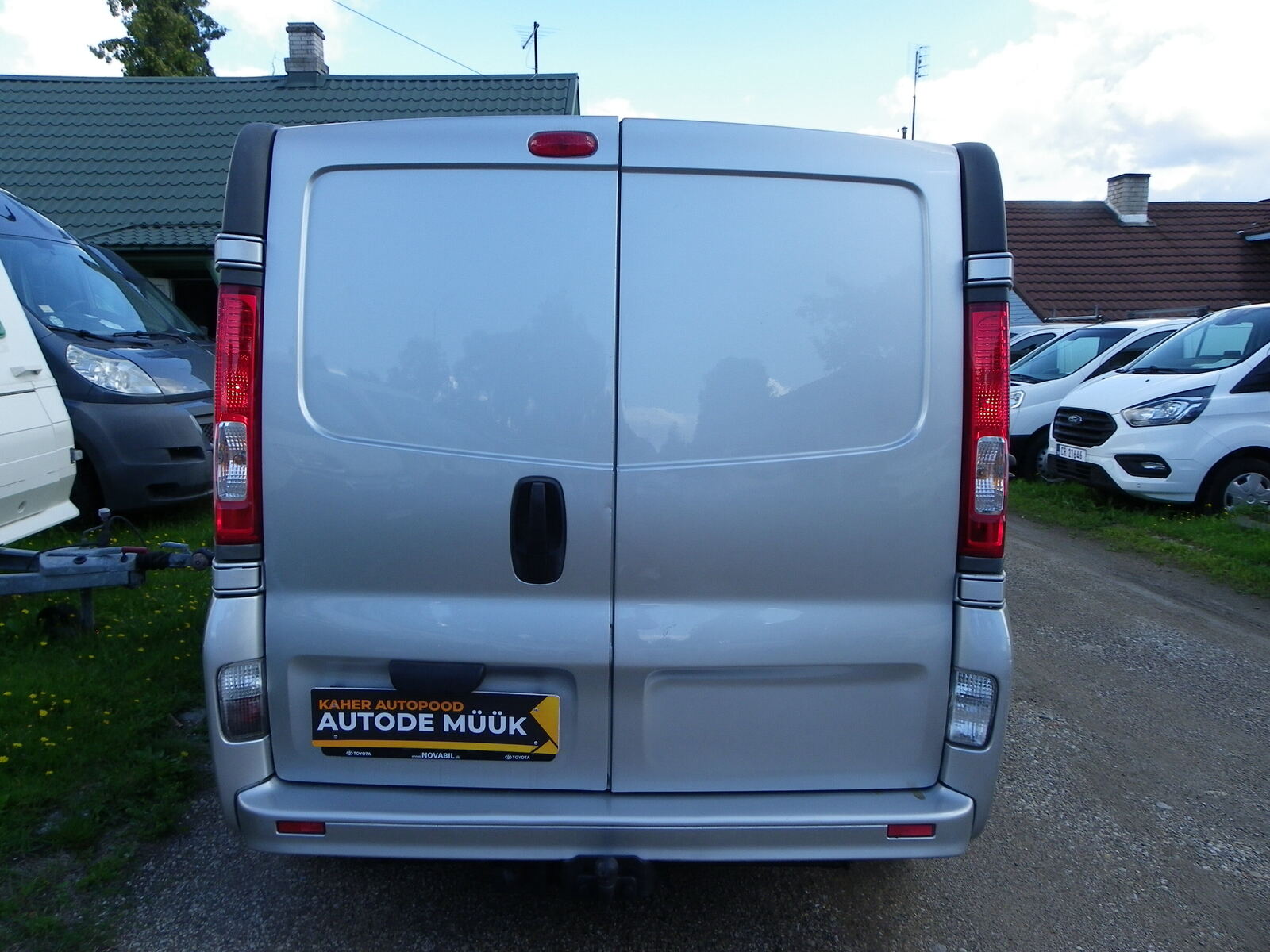 Nissan Primastar LONG 2014, kuva 6/10