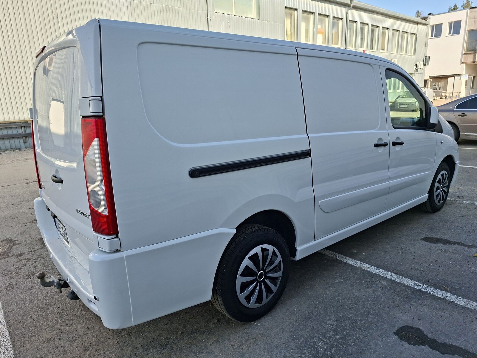 Peugeot Expert 2016, kuva 2/6