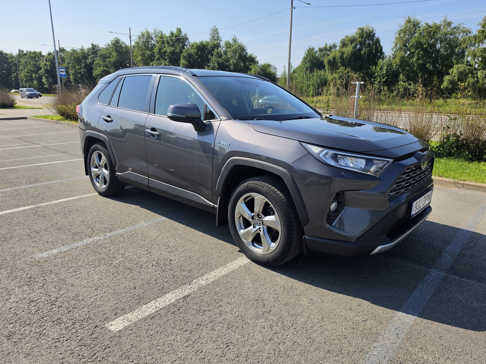 Toyota RAV4 2020, photo 2/14