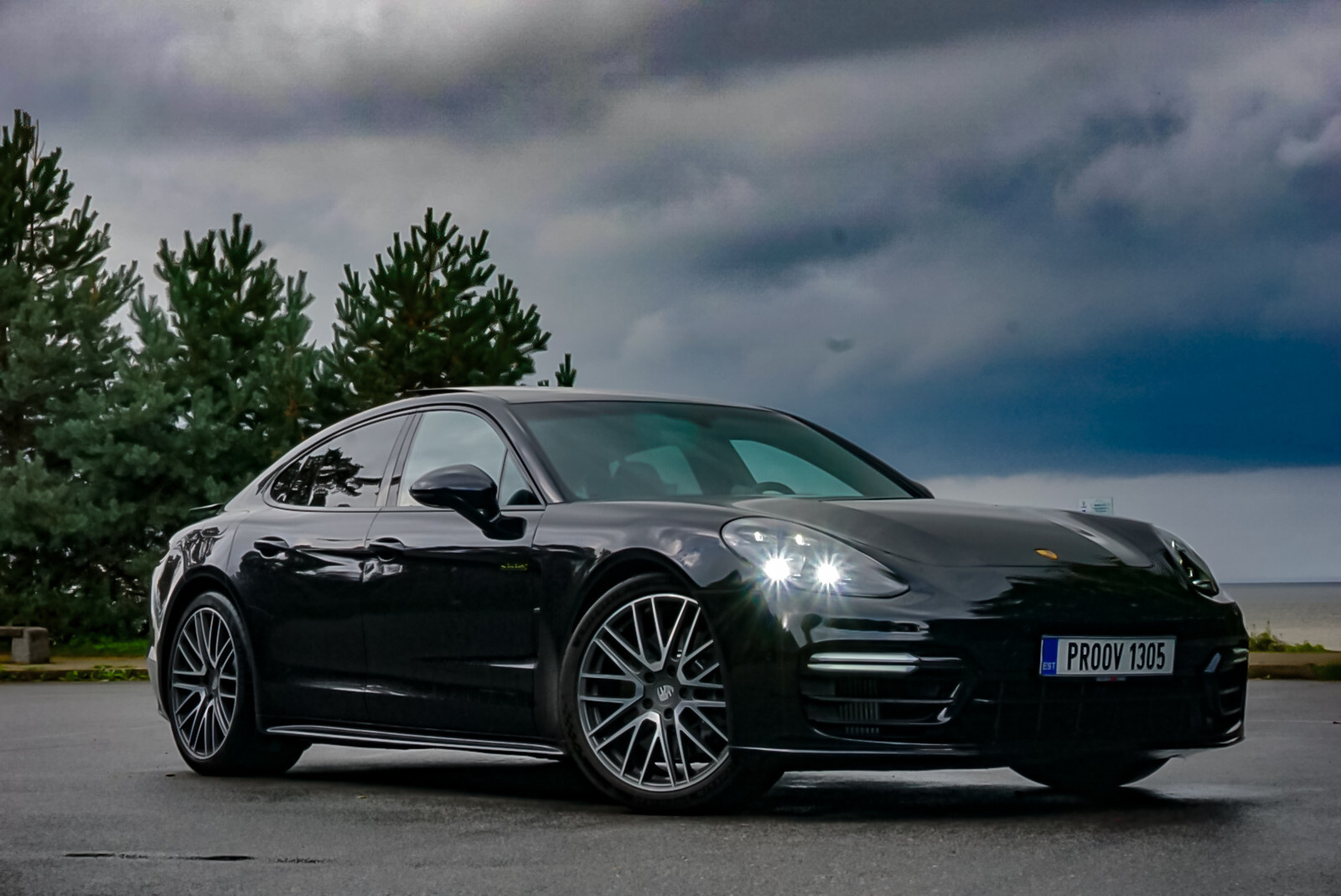 Porsche Panamera 2021, photo 2/13