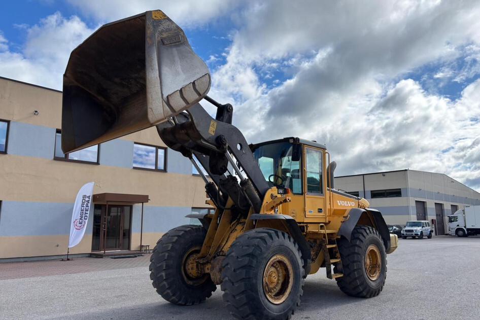 Volvo L110E, 201 kW, diesel, automatic