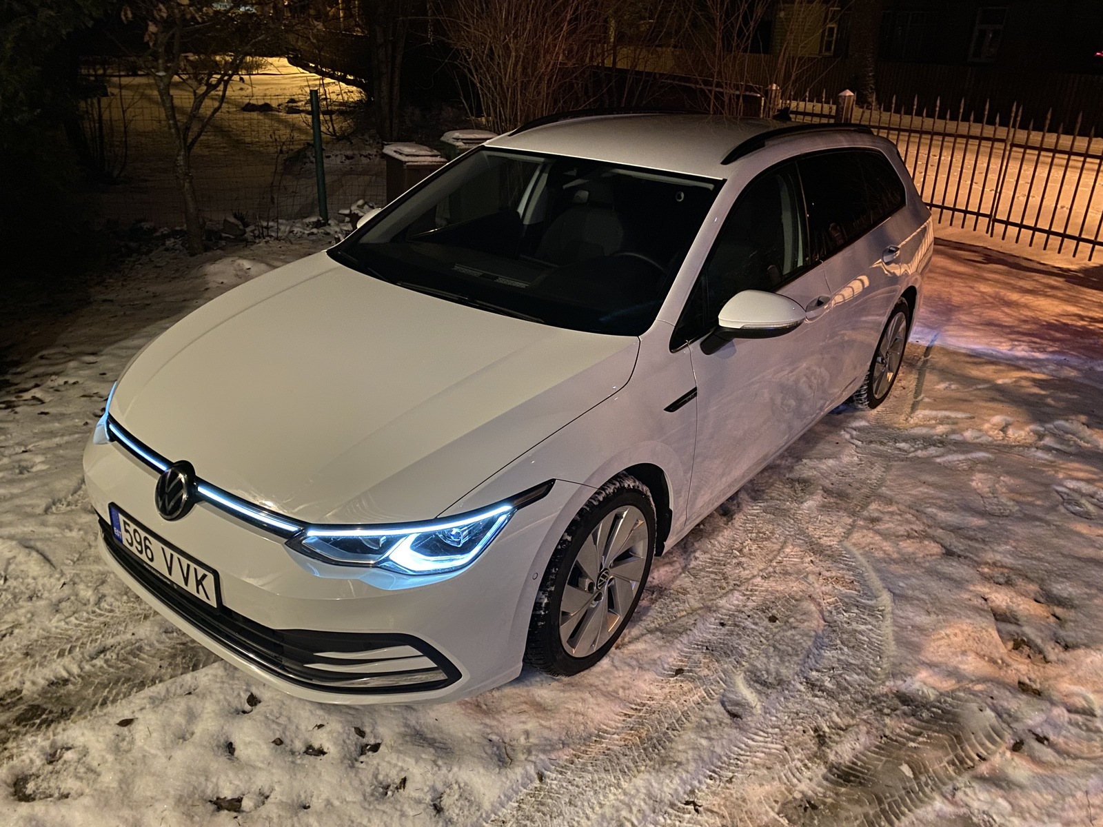 Volkswagen Golf 2021, photo 2/12