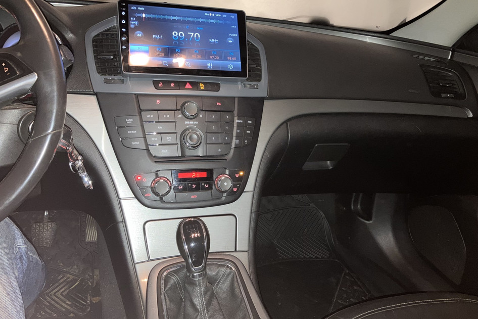 Opel Insignia, 2010, 2.0, 81 kW, diesel, manual, front-wheel drive