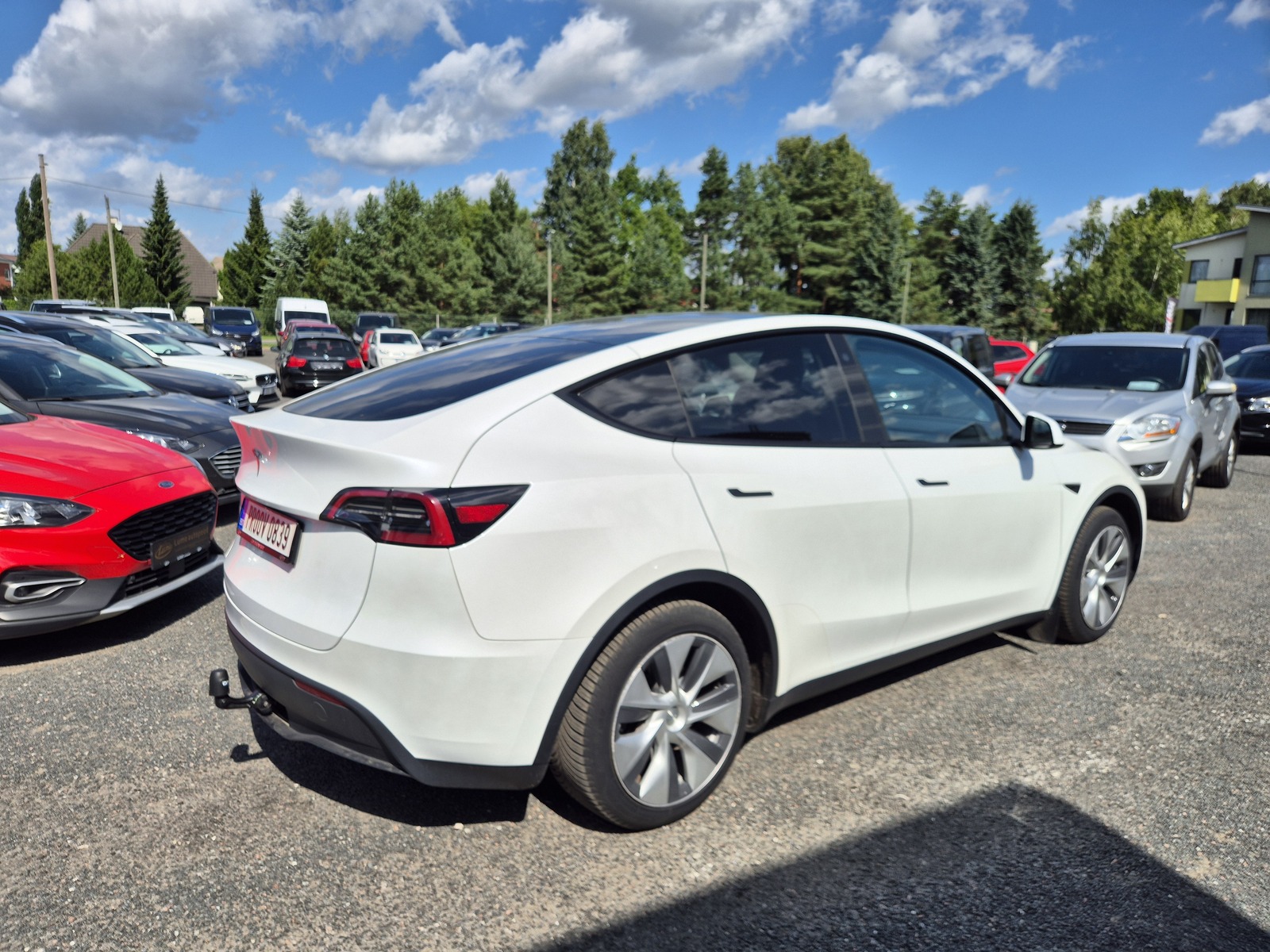 Tesla Model Y 2023, kuva 2/10