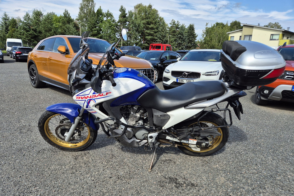 Honda XL 700V Transalp, 2011, 0.7, 44 kW, бензин, механическая, задний привод