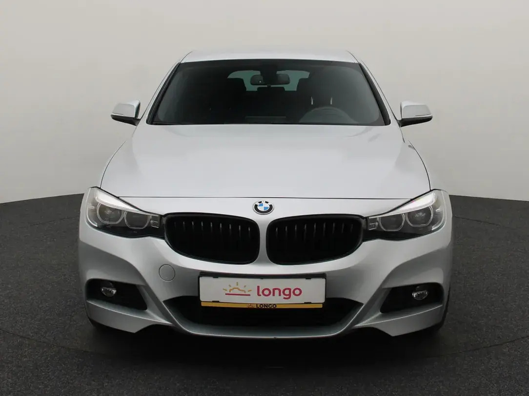 BMW 320 Executive Edition 2.0 135kW 2019, photo 3/10