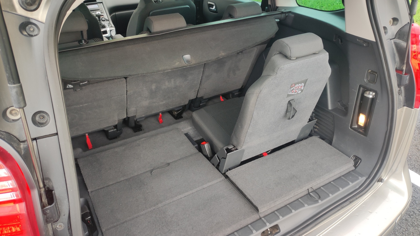 Peugeot 5008 2014, photo 6/6