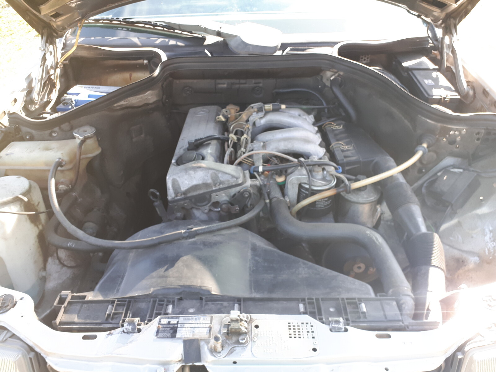 Mercedes-Benz 200 1986, photo 6/6