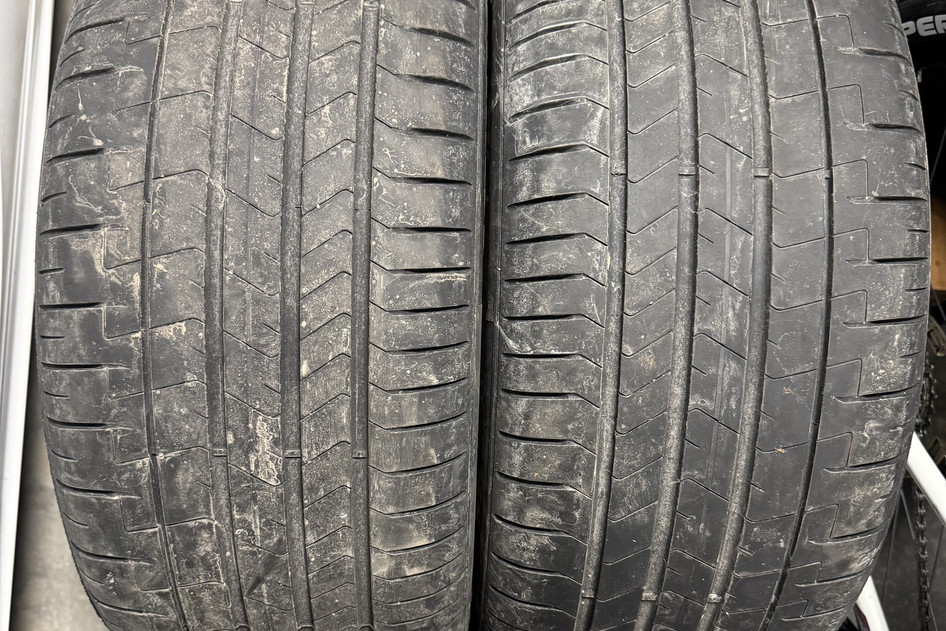 Used summer tire 255/45R18 Pirelli P Zero tm PZ4 XL 103Y