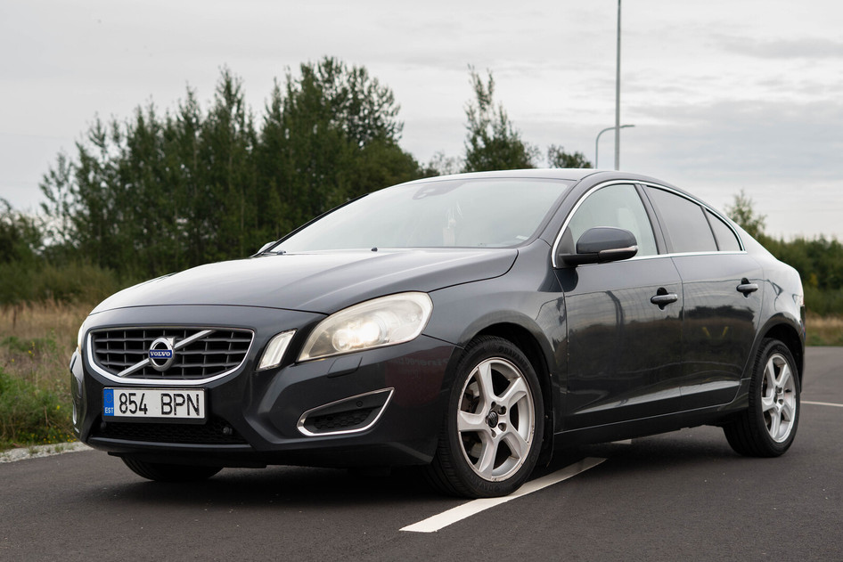 Volvo S60, 2011, 2.0, 120 kW, diesel, automatic, front-wheel drive