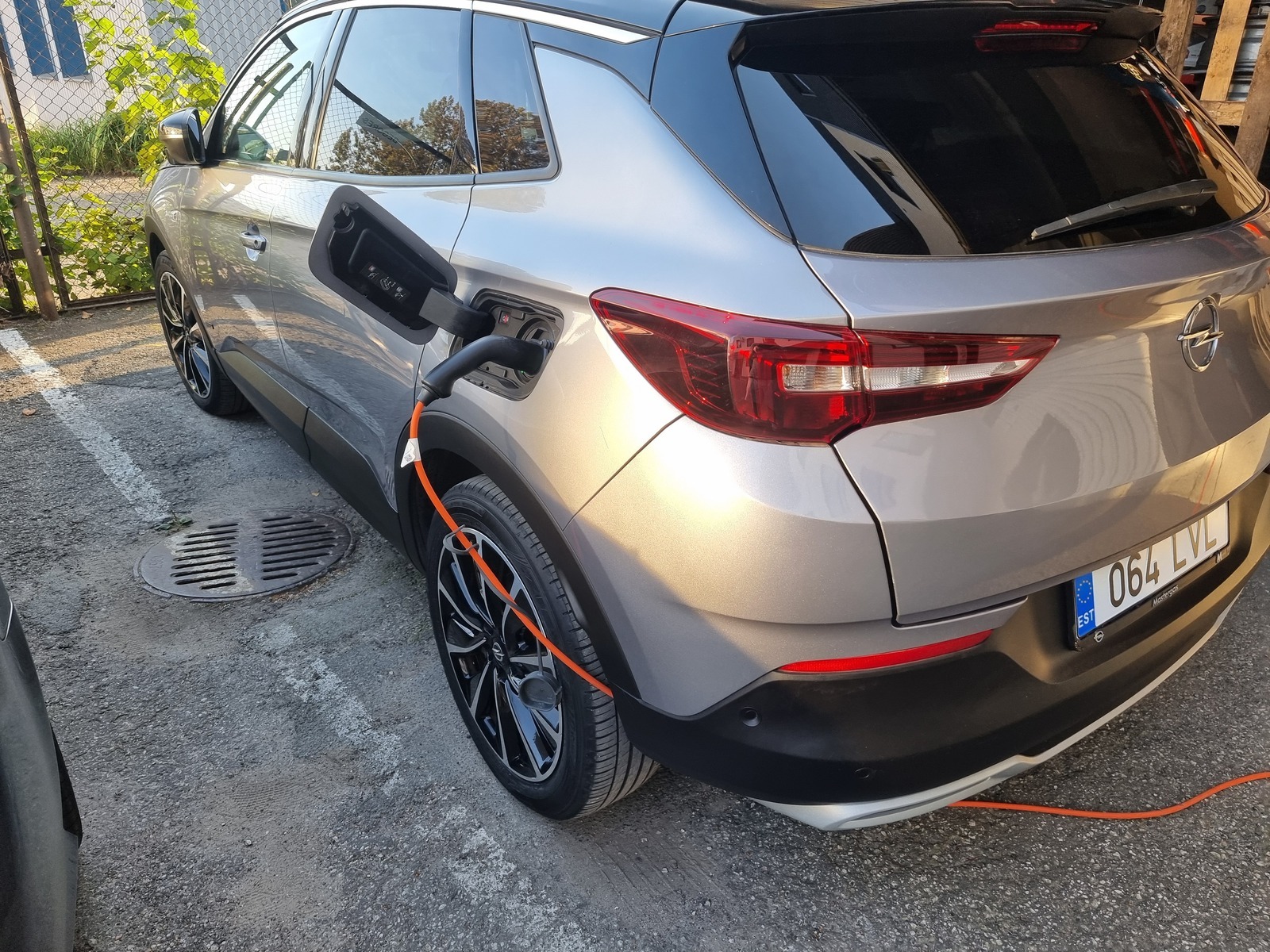 Opel Grandland X 2020, kuva 3/11