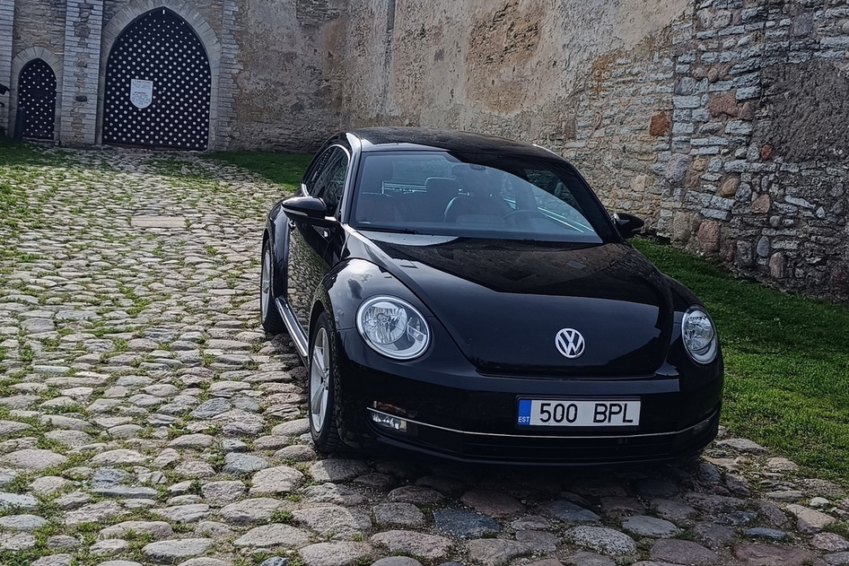 Volkswagen Beetle, 2012, 2.0, 147 kW, petrol, automatic, front-wheel drive