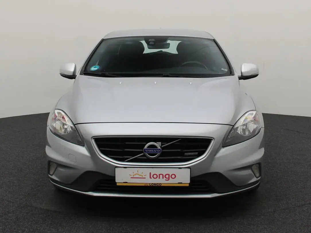Volvo V40 R-Design Business 2.0 140kW 2014, kuva 3/10