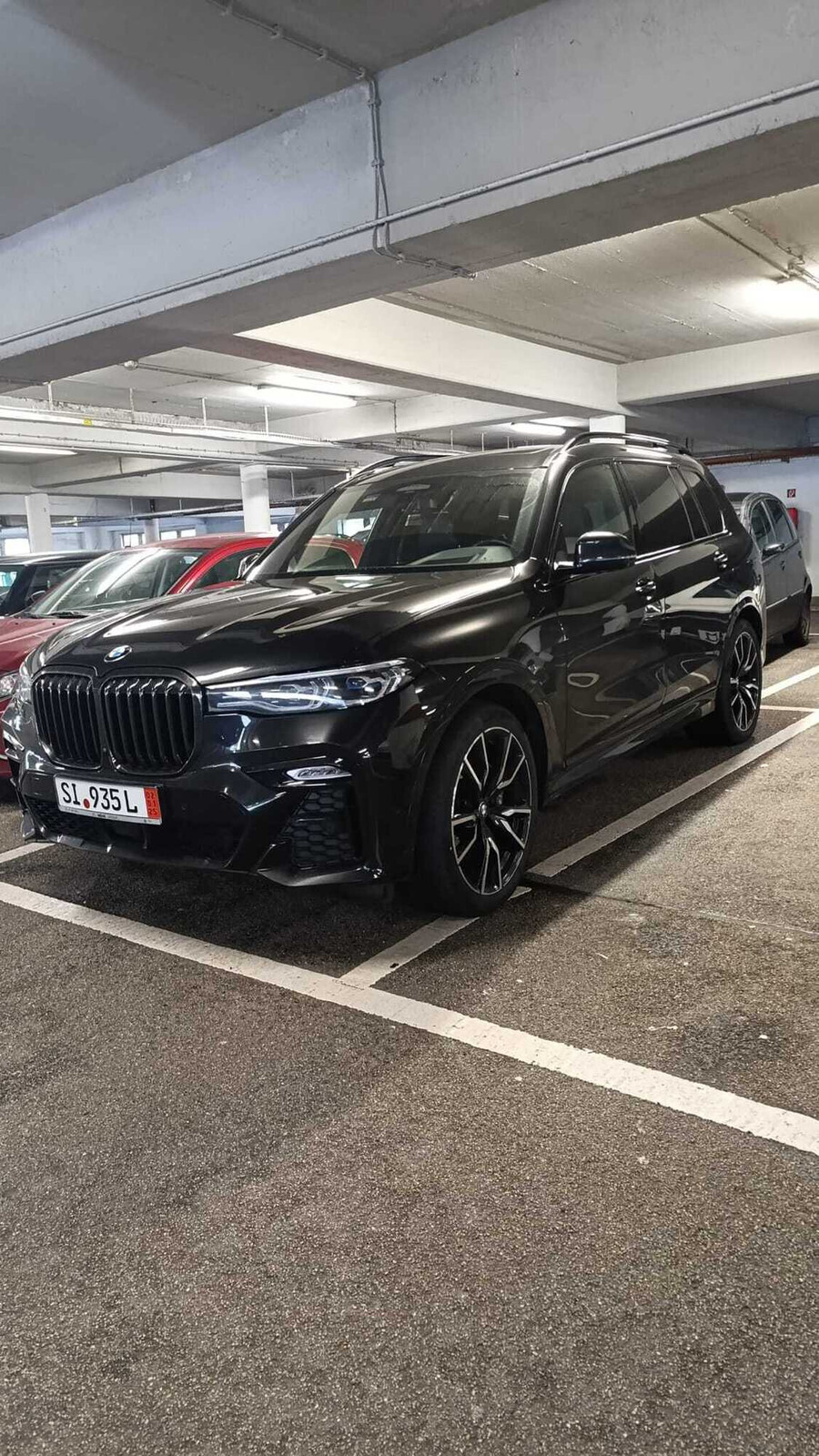 BMW X7 2022, photo 2/2