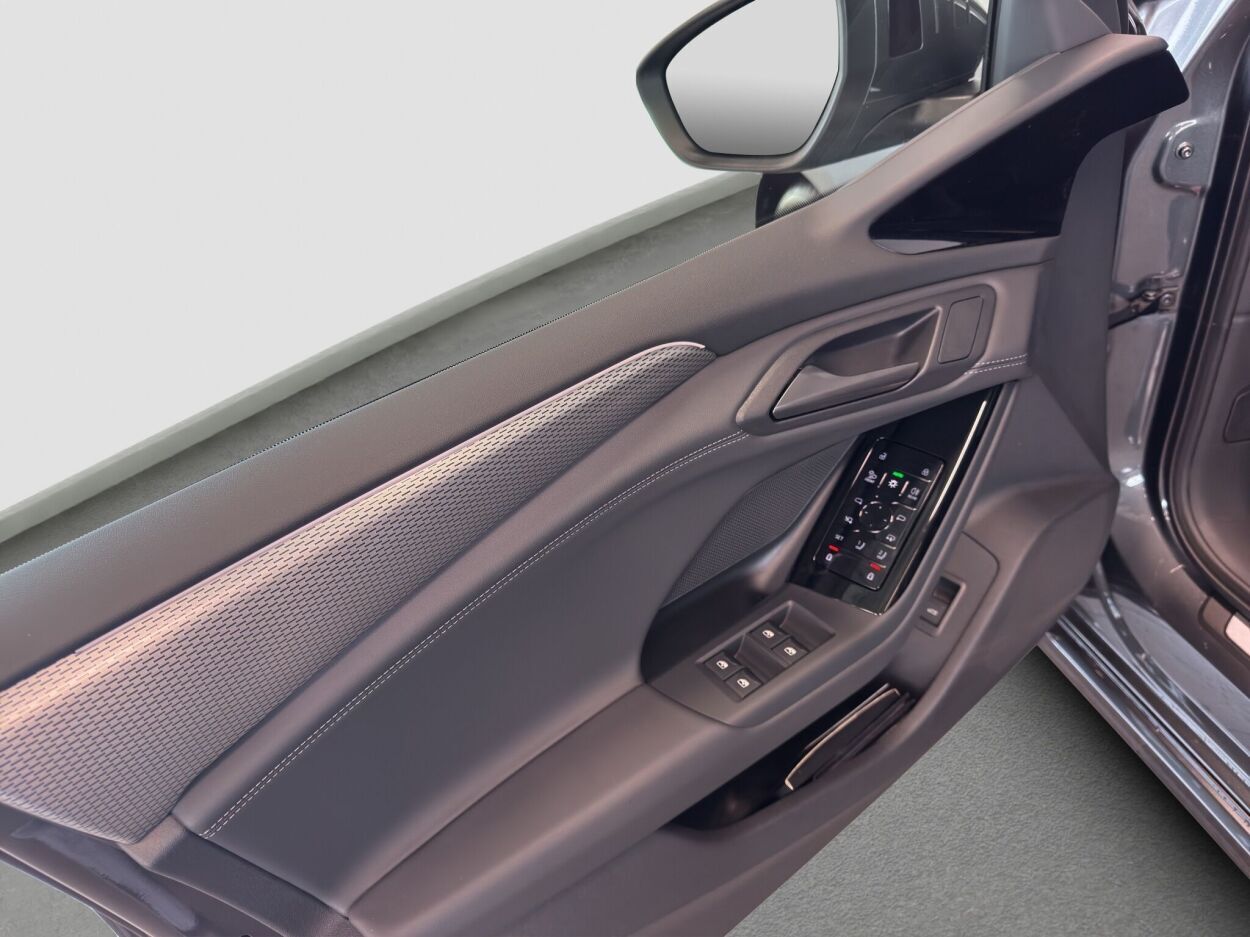 Audi A6 e-tron 2026, photo 7/10