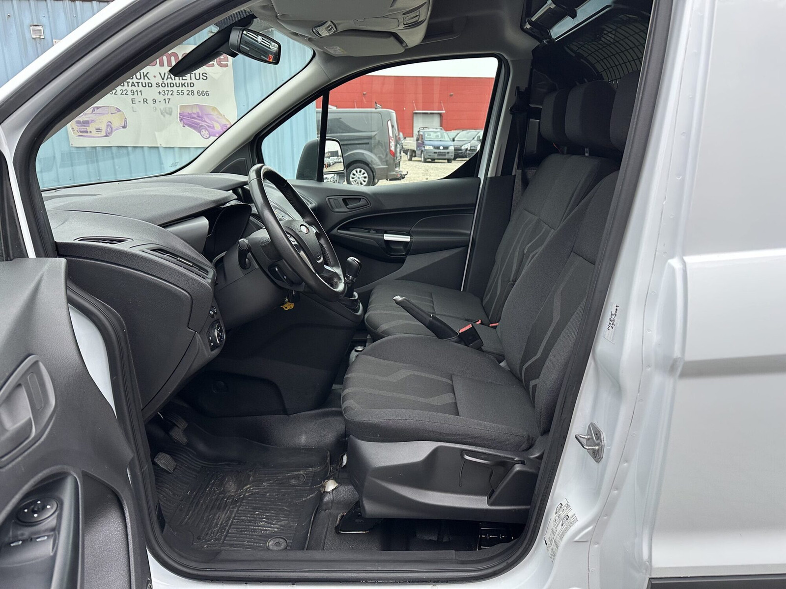 Ford Transit Connect 2018, kuva 3/13