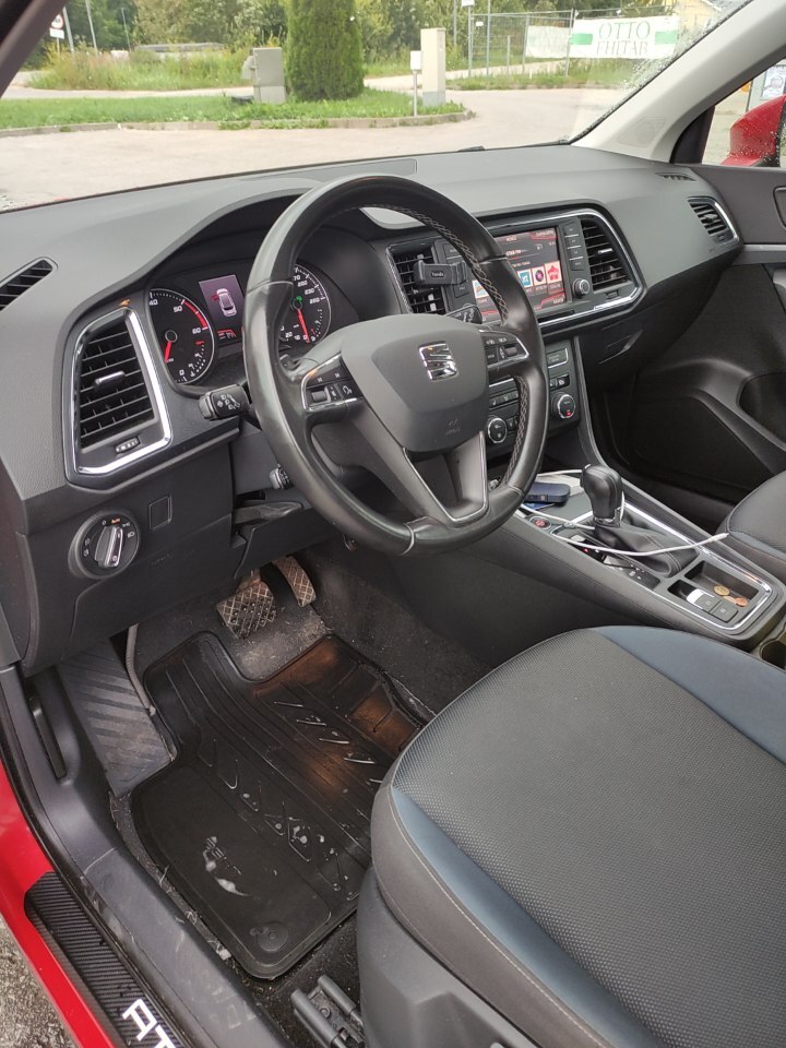 SEAT Ateca 2019, photo 4/8