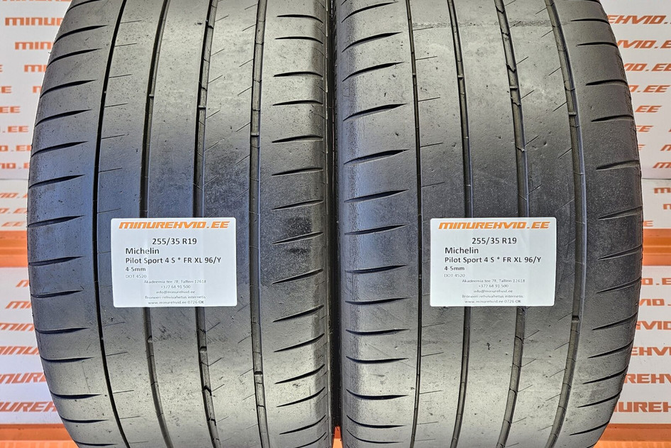 Used summer tire 255/35R19 Michelin Pilot Sport 4 S * FR XL 96/Y