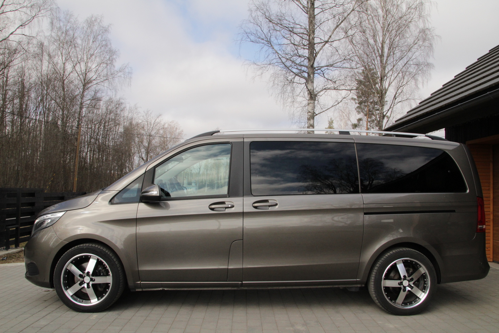 Mercedes-Benz V-KLASSE 2016, kuva 3/23