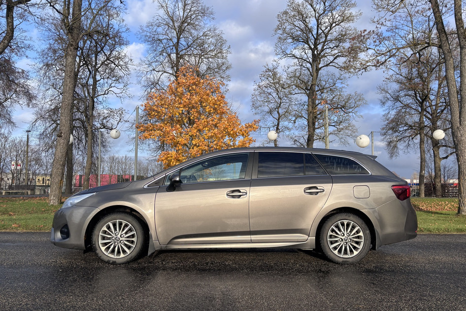 Toyota Avensis, 2017, 1.8, 108 kW, bensiin, manuaal, esivedu