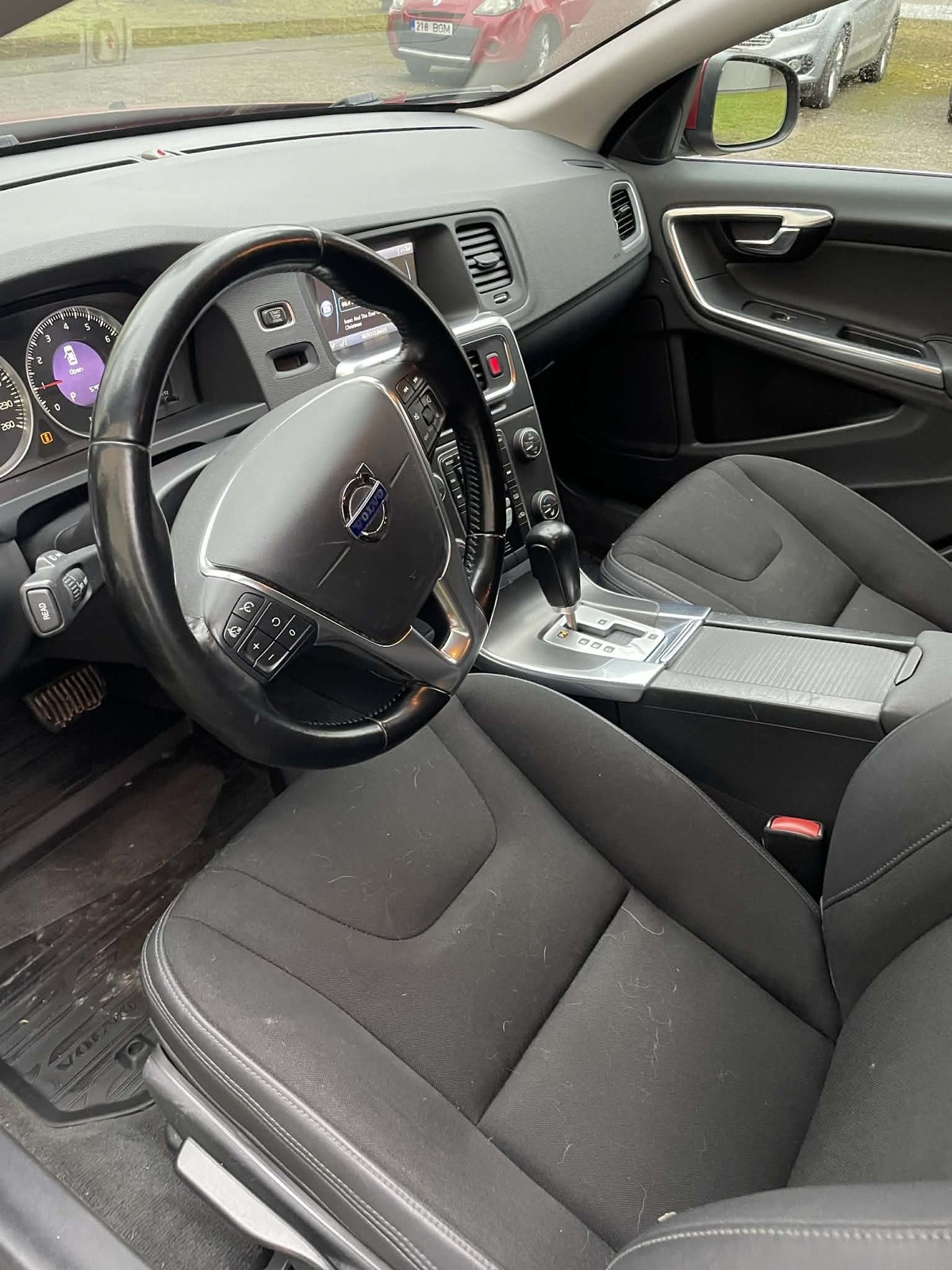 Volvo S60 2012, photo 6/6