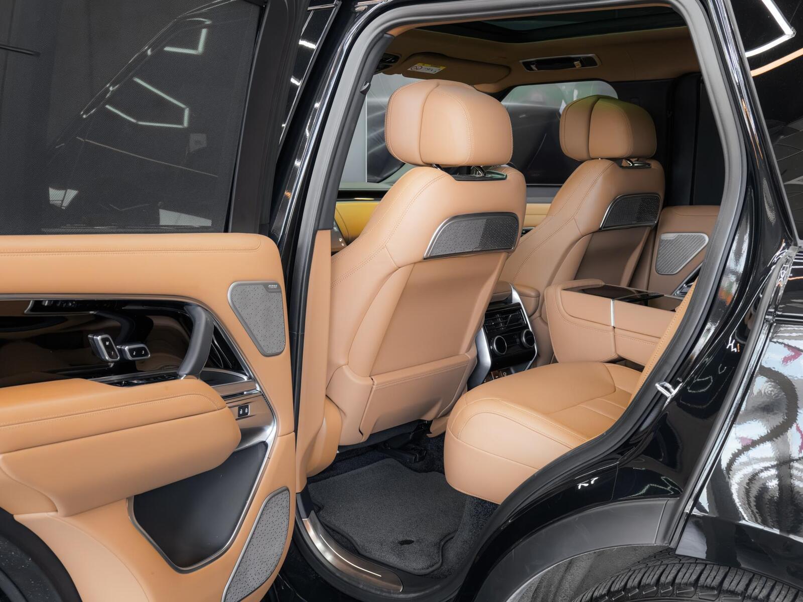 Land Rover Range Rover 2025, photo 7/14