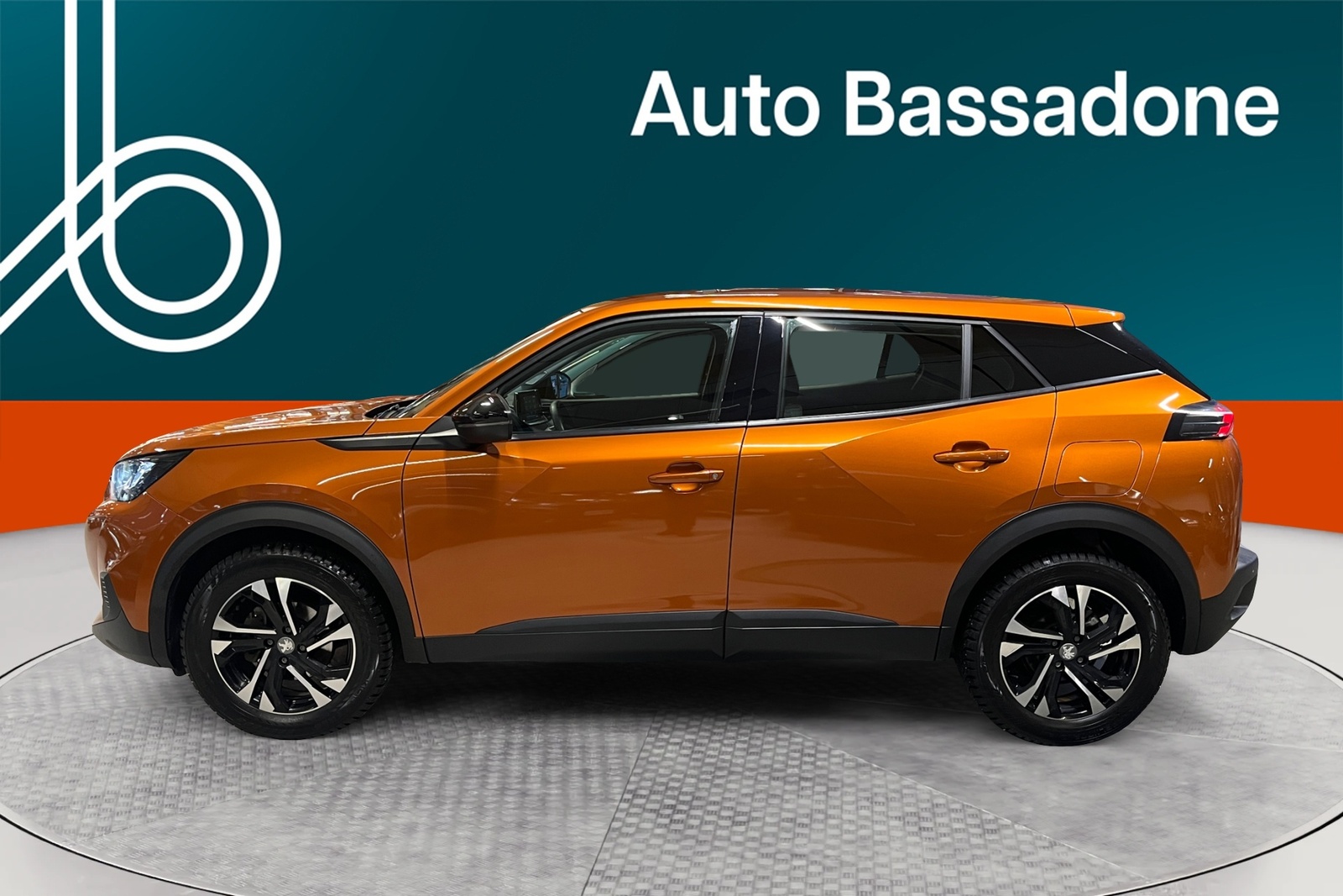Peugeot 2008 2022, photo 2/19