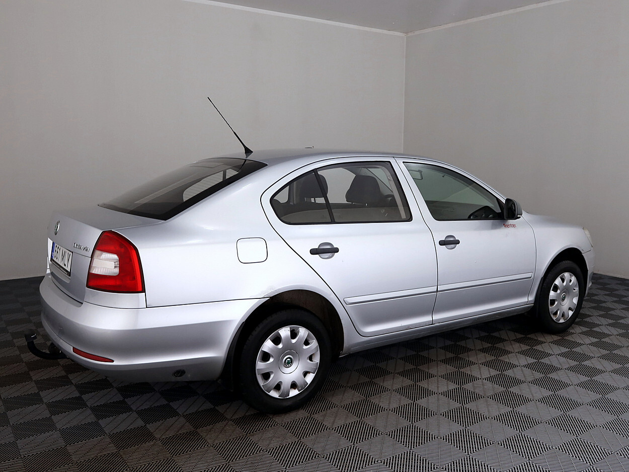 Škoda Octavia 2009, kuva 3/7