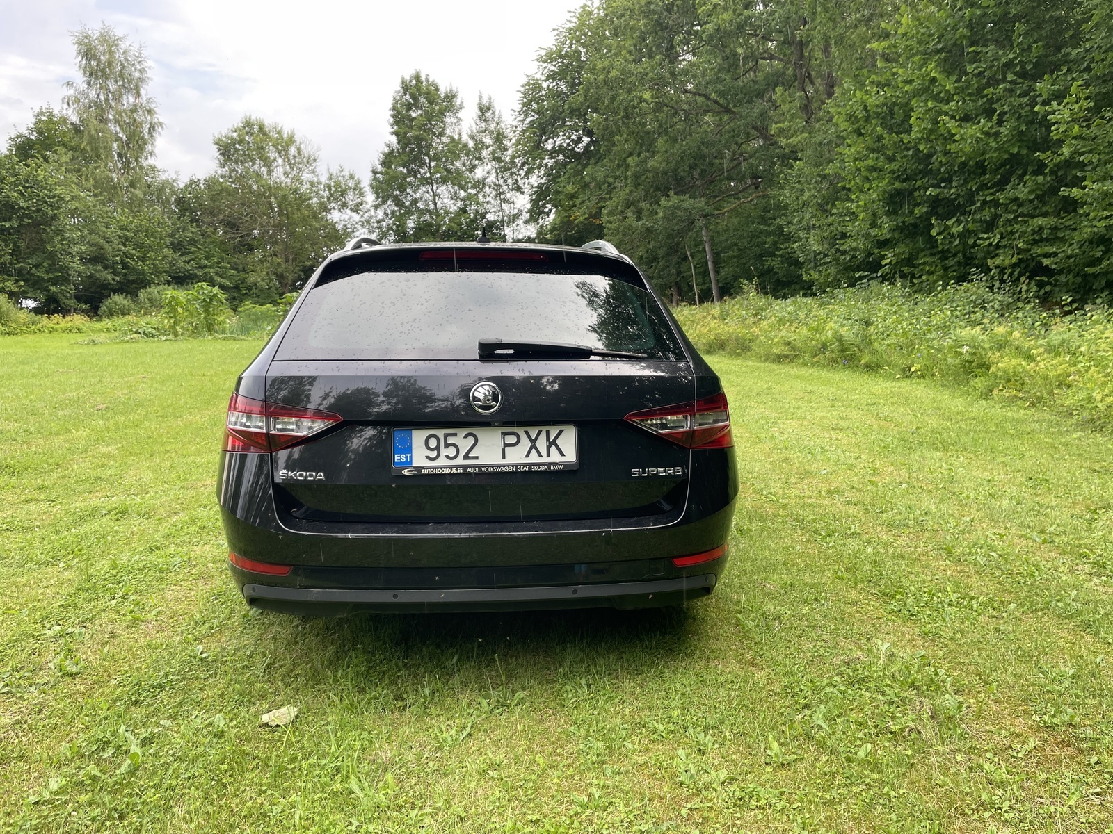 Škoda Superb L&K 2015, photo 4/12