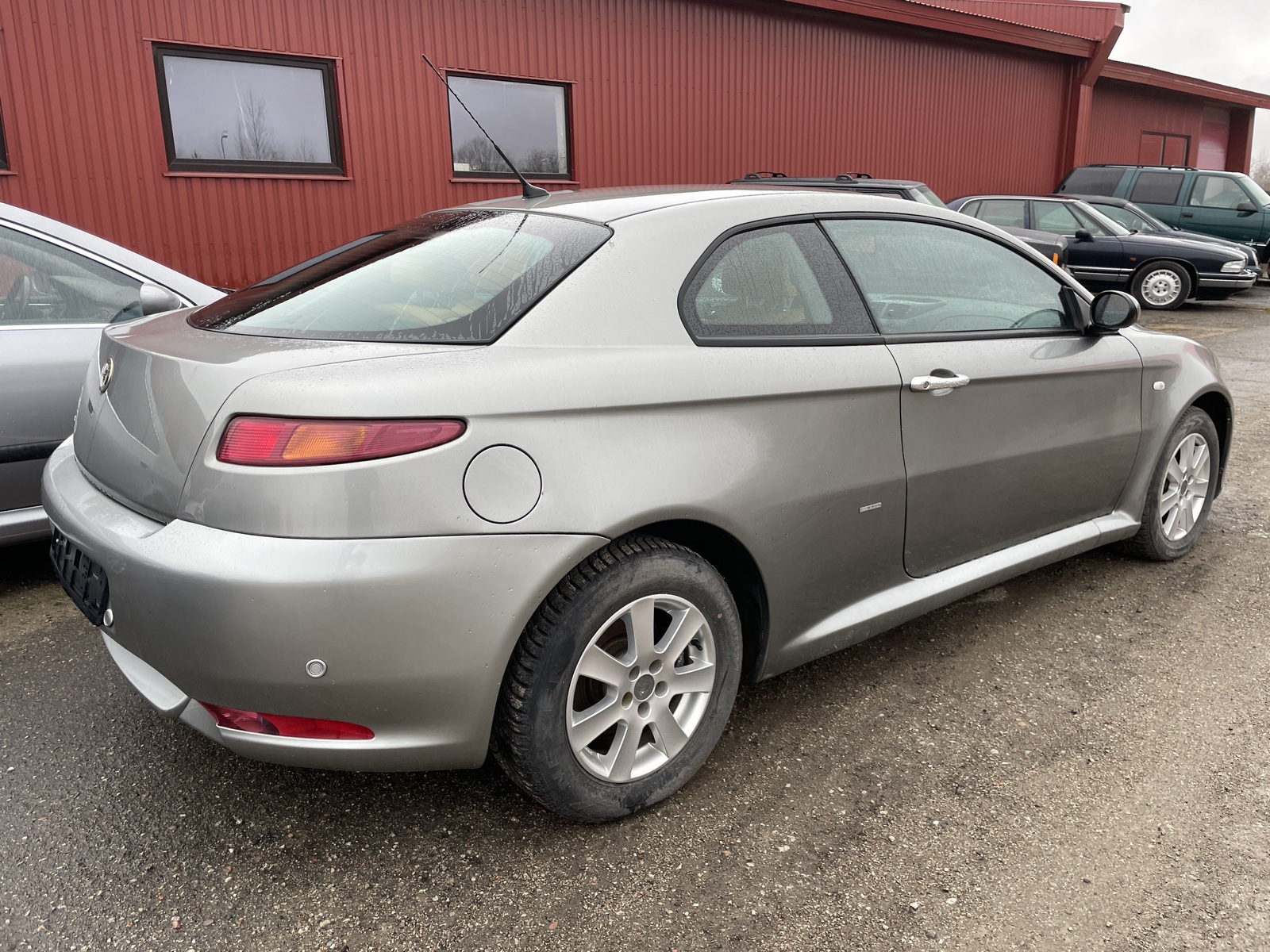 Alfa Romeo GT 2005, kuva 4/32