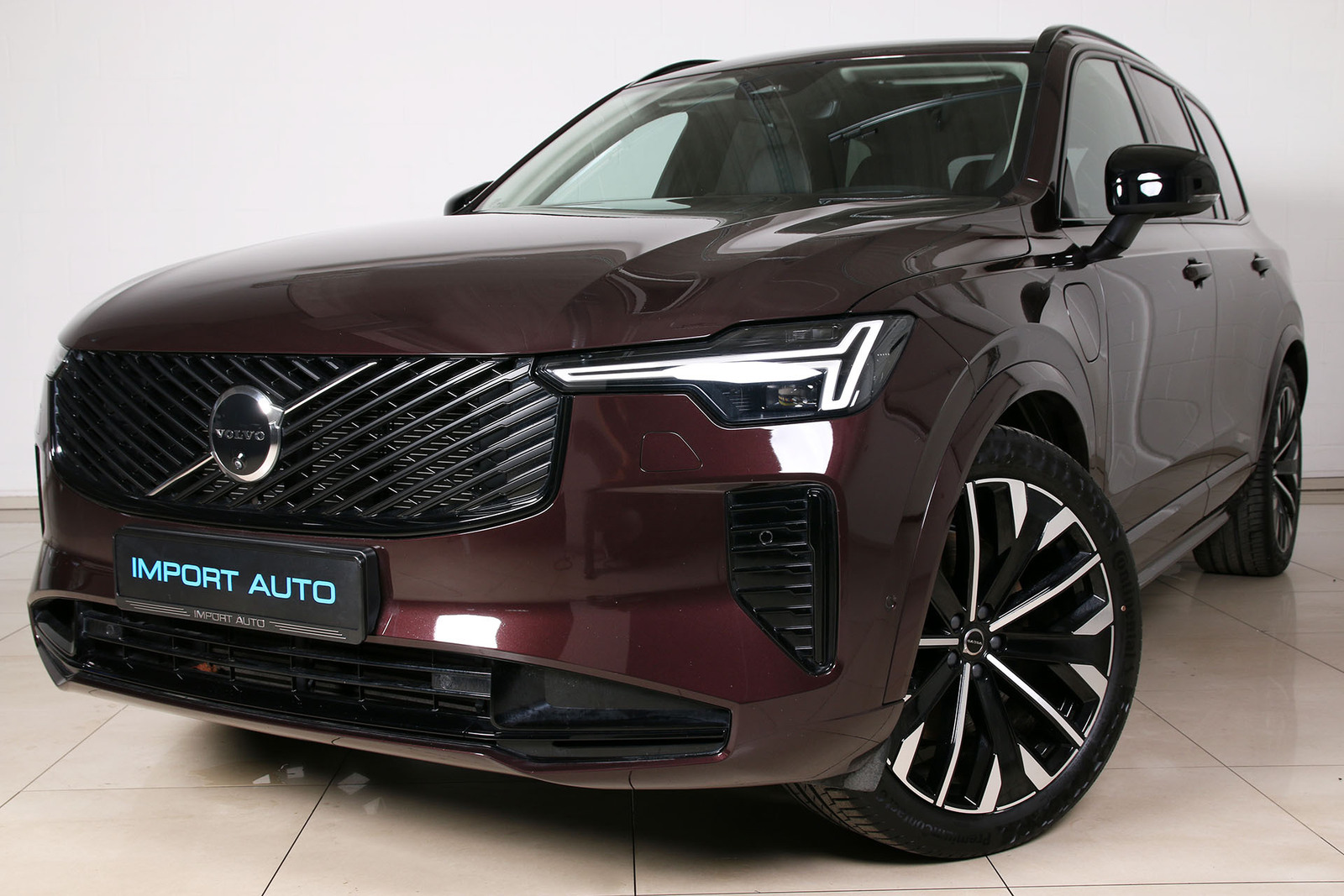 Volvo XC90 AWD ULTRA DARK 7 RECHARGE LUXURY FULL 2.0 T8 Twin Engine Long Range Plug-In-Hybrid 335kW