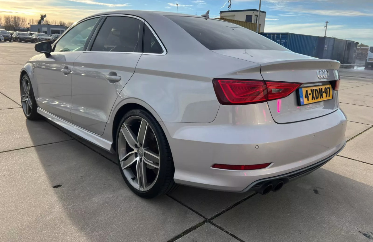 Audi A3 2014, photo 2/7
