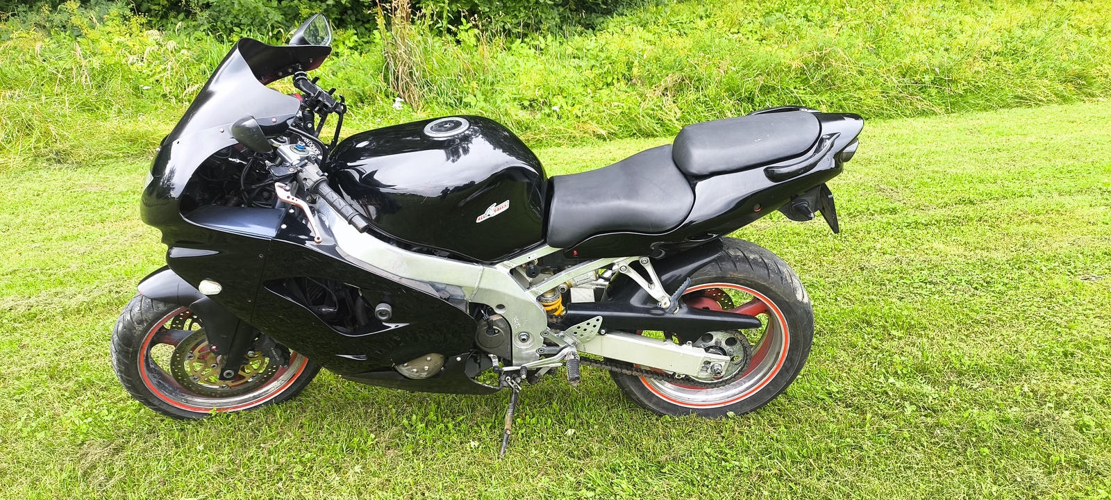Kawasaki ZX 900C 1999, photo 3/6