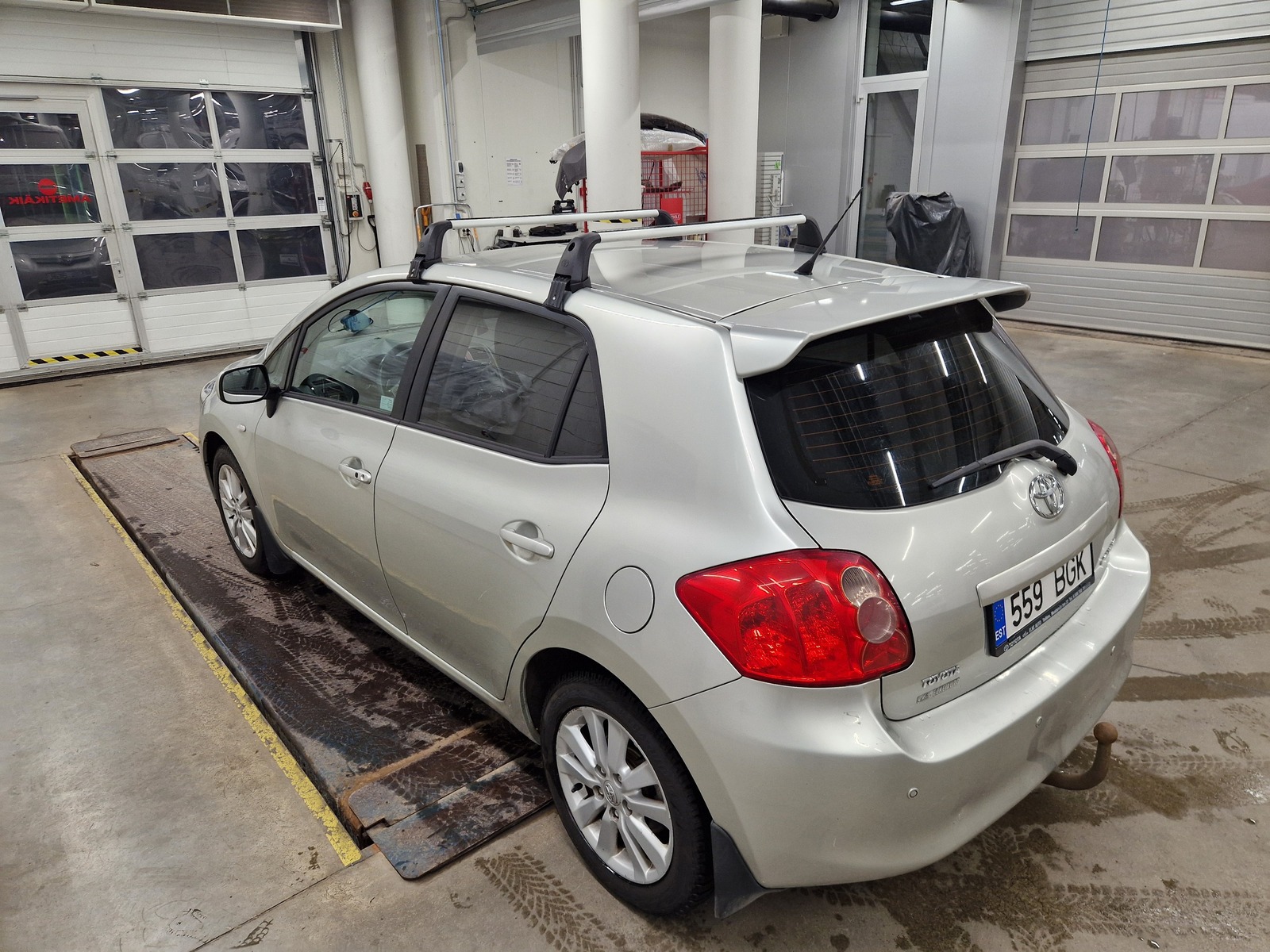 Toyota Auris 2008, kuva 6/13