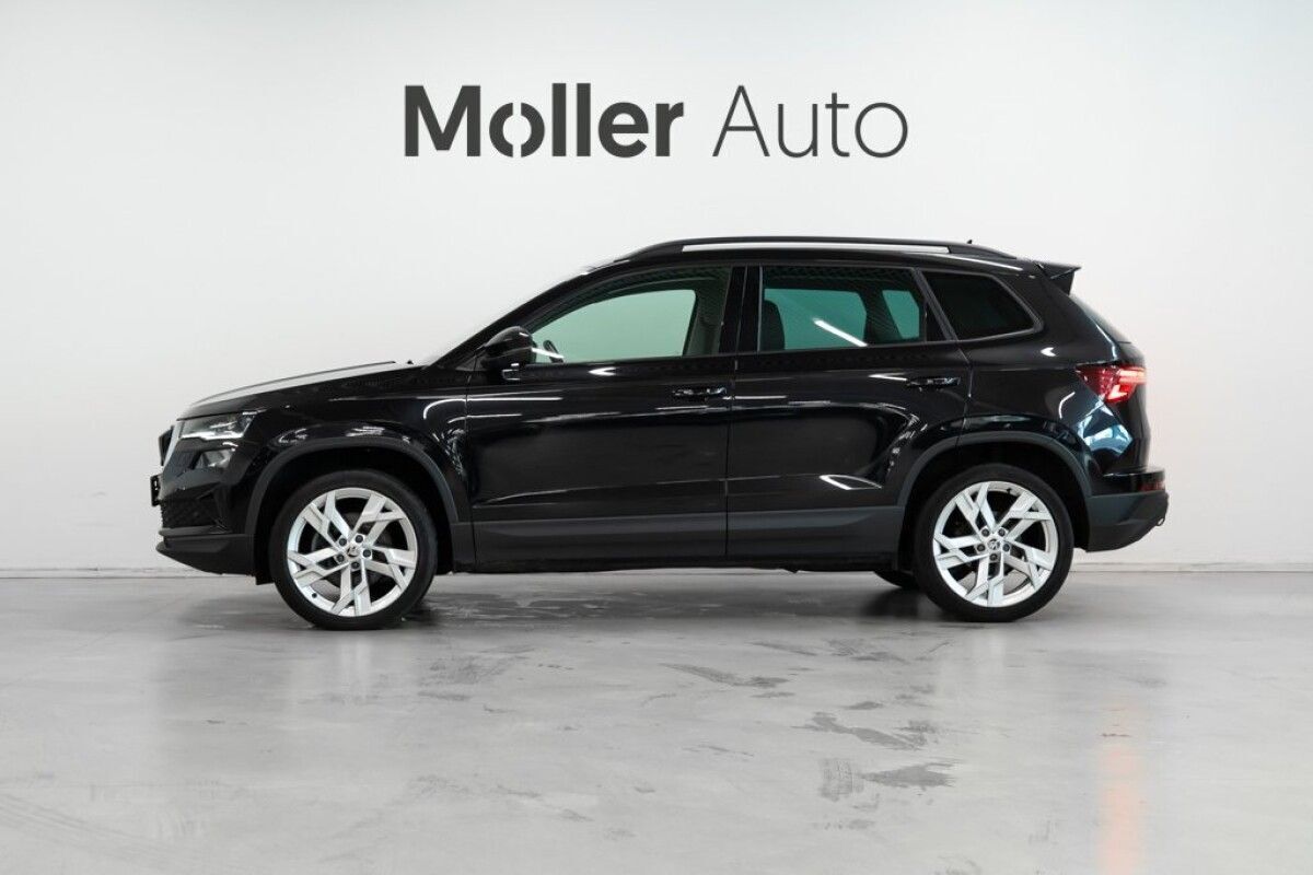 Škoda Karoq 2023, photo 2/29