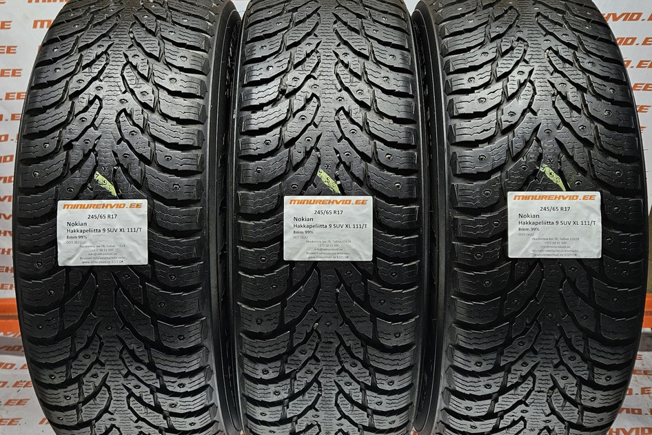 Used studded tire 245/65R17 Nokian Hakkapeliitta 9 SUV XL 111/T