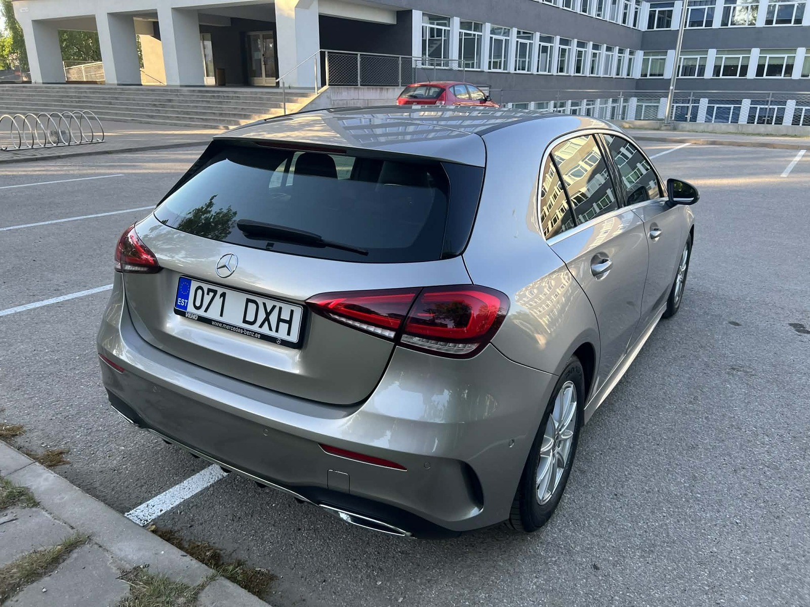 Mercedes-Benz A 180 2020, kuva 4/5