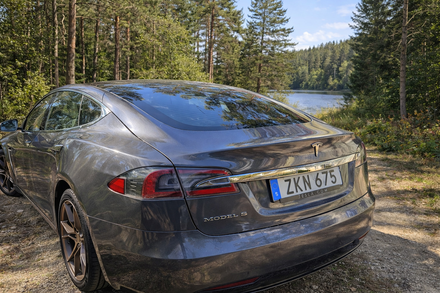 Tesla Model S 75D 2018, kuva 5/12