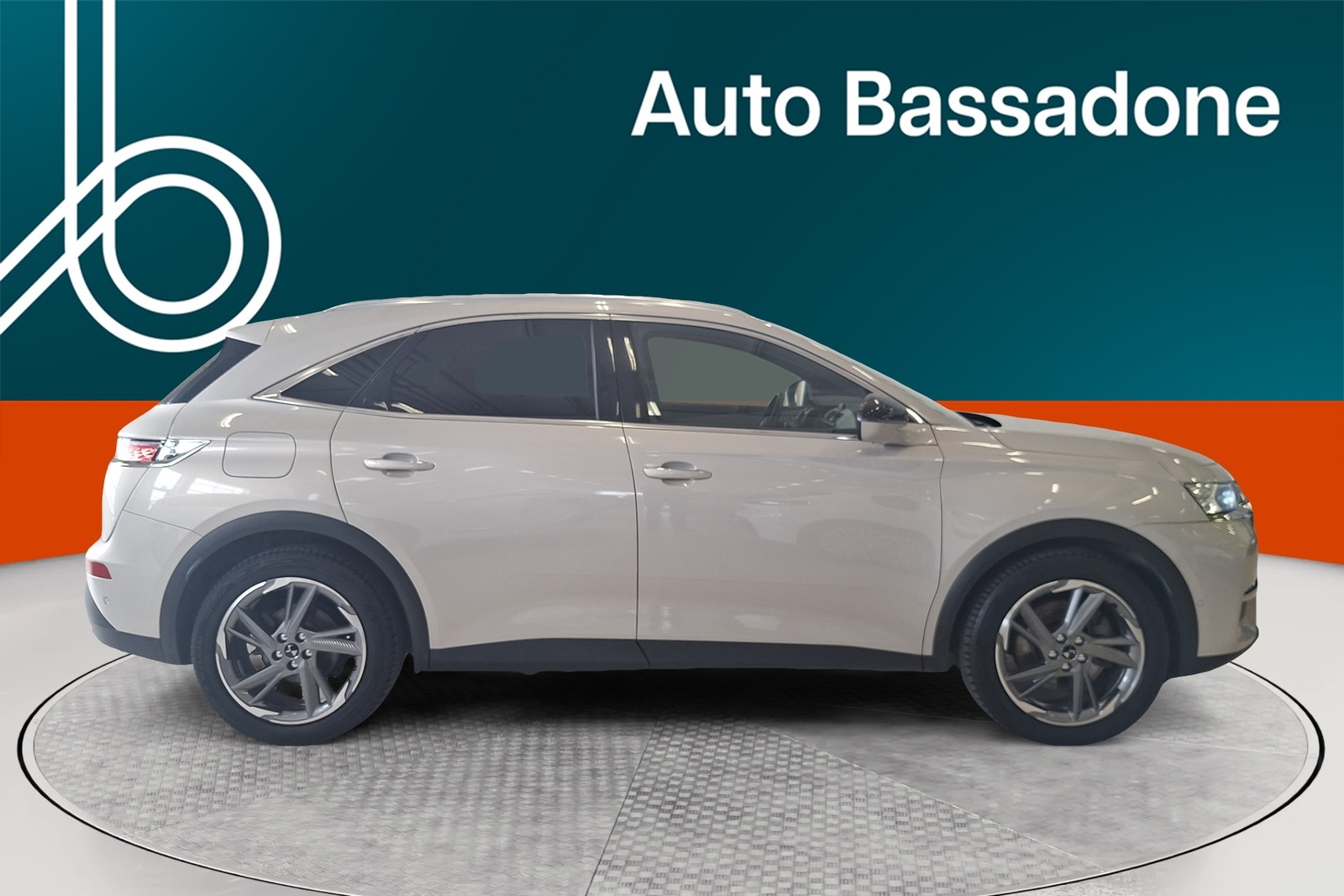 DS 7 Crossback 2021, kuva 6/10
