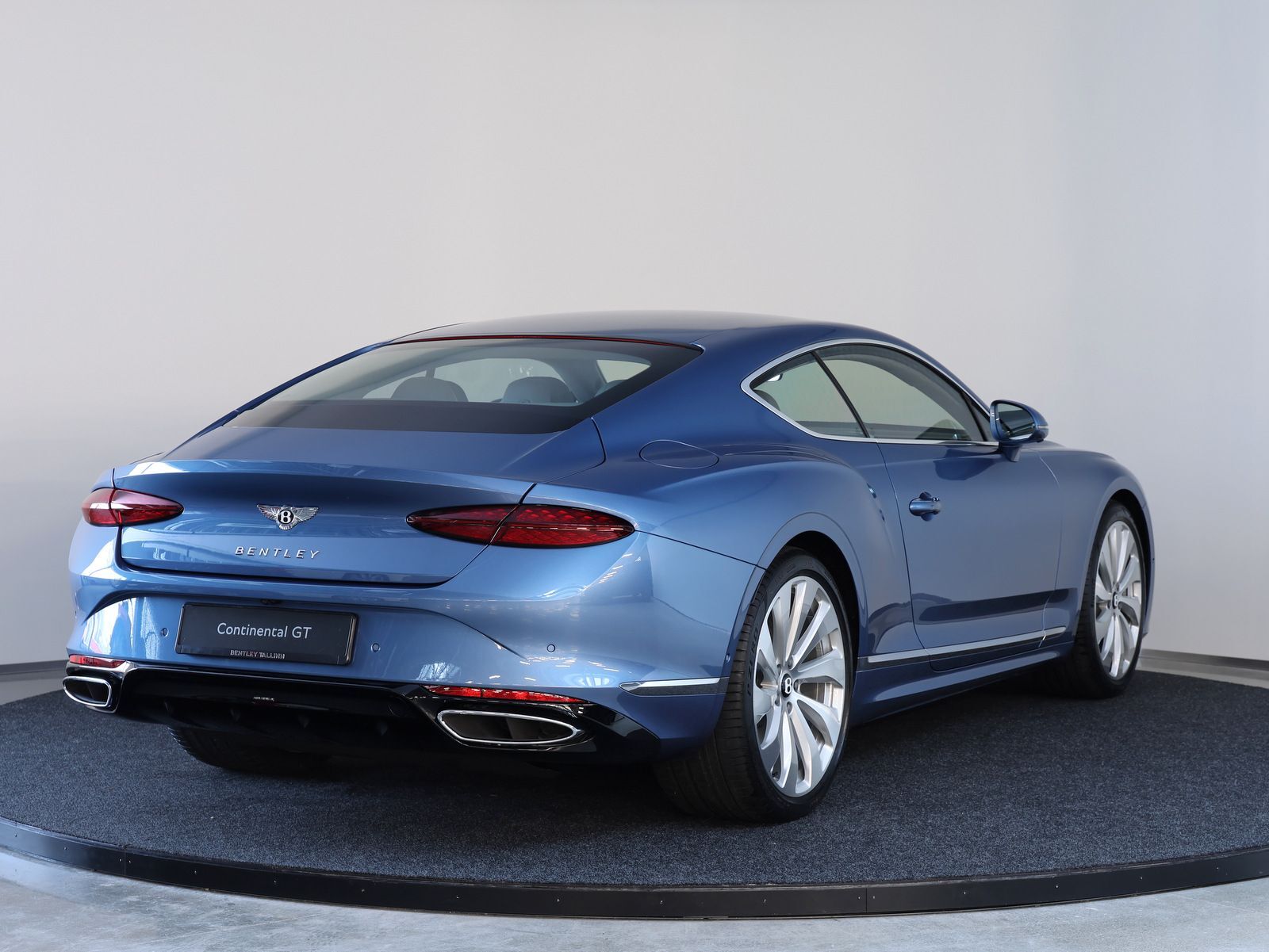 Bentley Continental GT 2026, photo 2/26